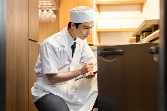 仕入れ・在庫・廃棄を一括管理し無駄を削減