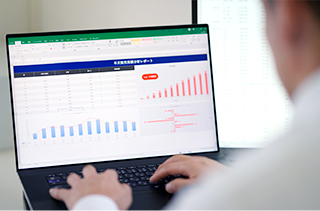 本部は全店の状況を同じ基準で把握